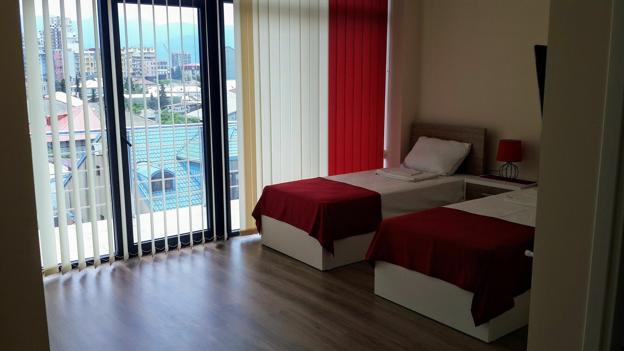 Blossom Hotel Batumi Bagian luar foto